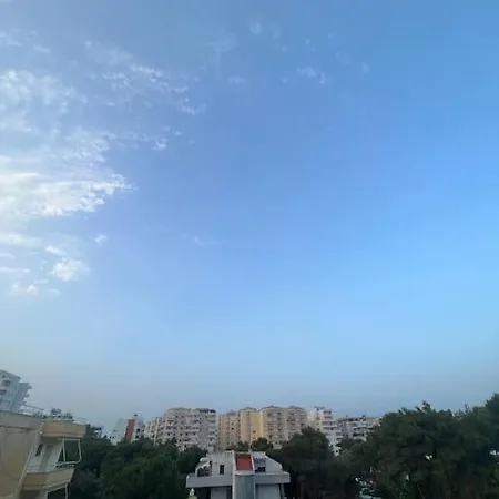 Near In * Дуррес